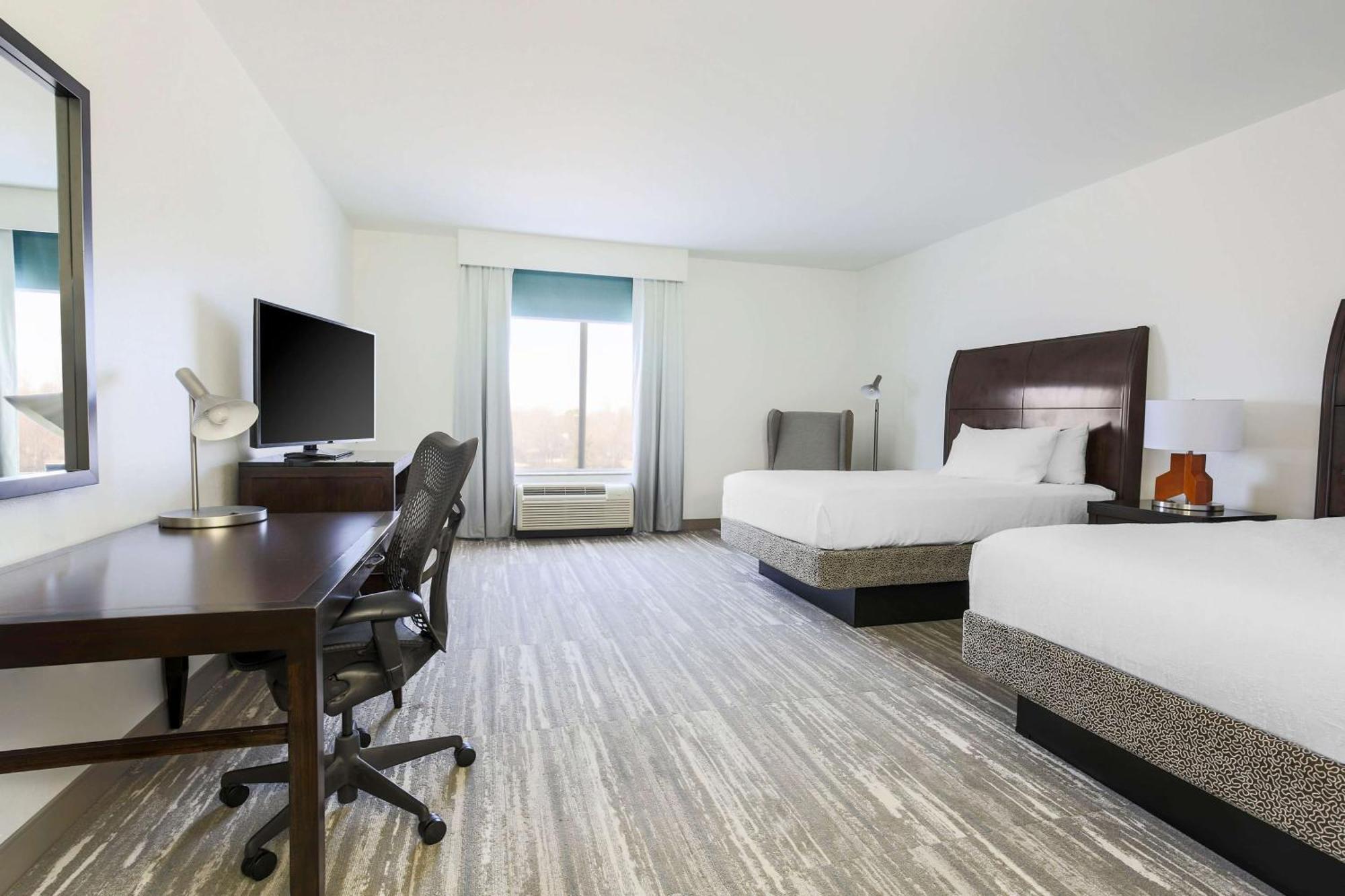 Hilton Garden 3*