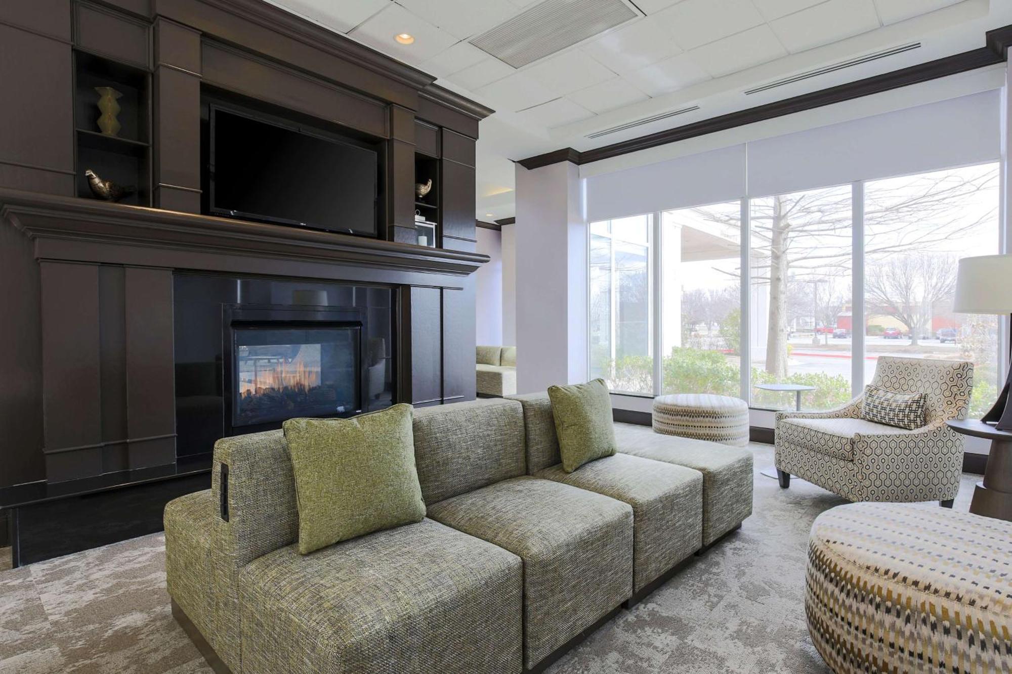 Hilton Garden 3*